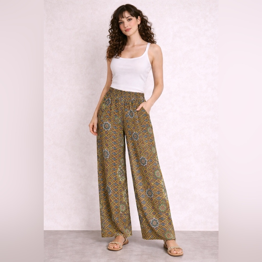 Fashion Fuse Boho Wide Leg Pants Size Small High Waist Printed Casual Chic